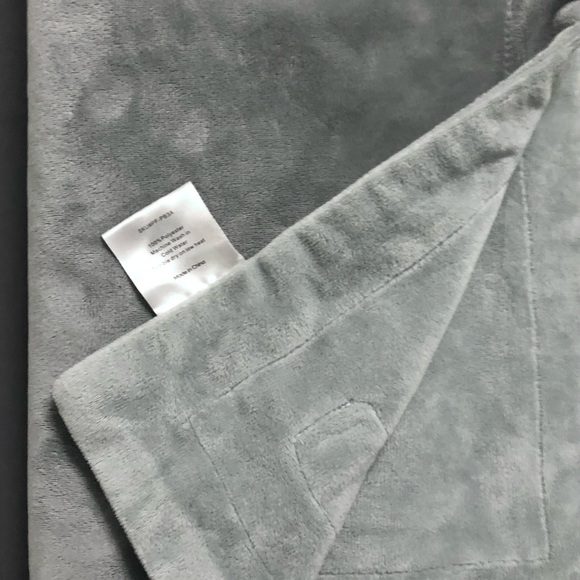 FUSION PET BLANKET - Picture 3 of 5